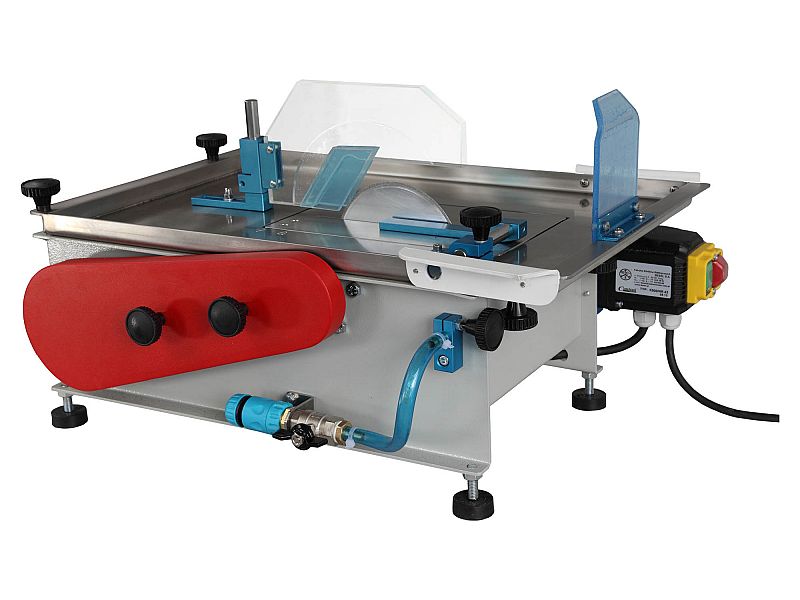 MACHINES POUR AMBRE